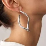 Metal Irregular Twisted Earrings – Wrena