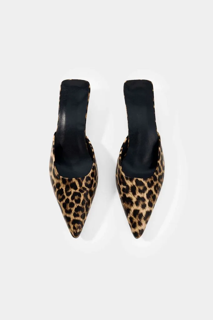 Leopard Pointed Sandals – Wrena