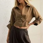 Button Ruched Short-Sleeve Shirt – Wrena